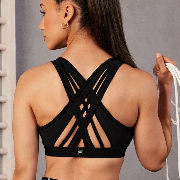 Fabletics Other - Fabletics sports bra size XS Faye high impact black NEW NWT